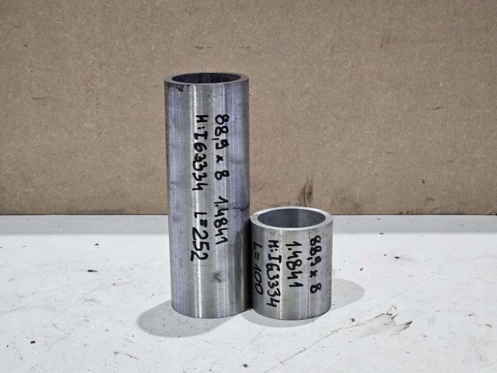 Rura żaroodporna 88,9 x 8,0mm, gat. 1.4841 L=~252mm