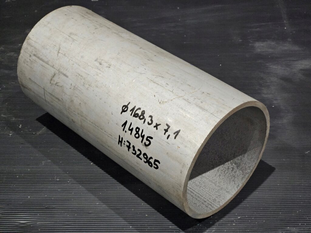 Rura żaroodporna 168,3 x 7,1mm, gat.1.4845