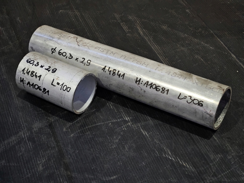 Rura żaroodporna 60,3 x 2,9mm, gat.1.4841, L=~100mm