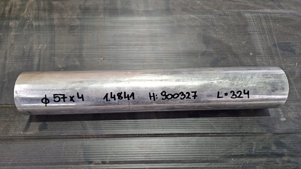 Rura żaroodporna 57,0 x 4,0mm, gat. 1.4841, L=~324mm